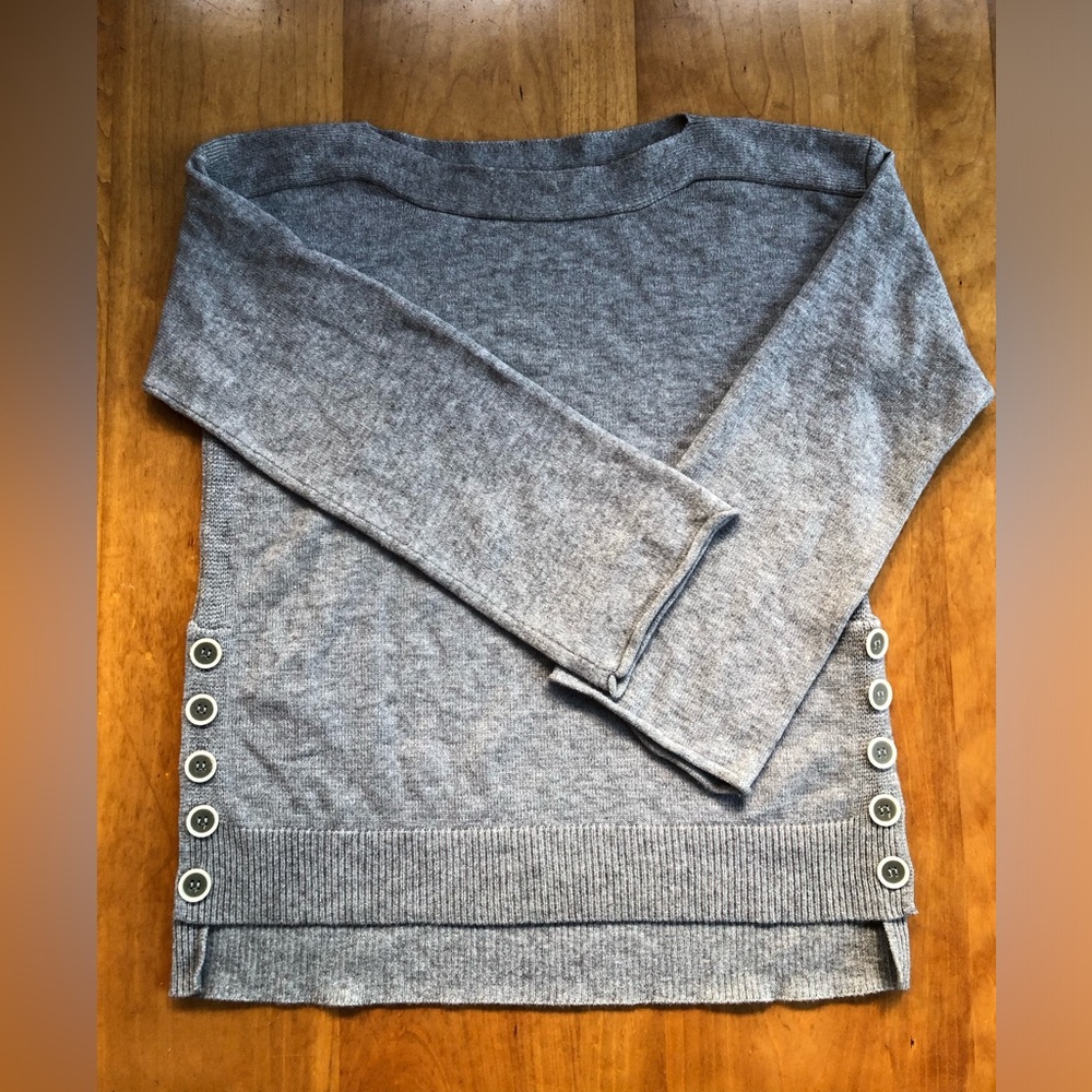 CATHERINE MALANDRINO Buttoned Sides Knit Boatneck Pullover Sweater Gray - Small